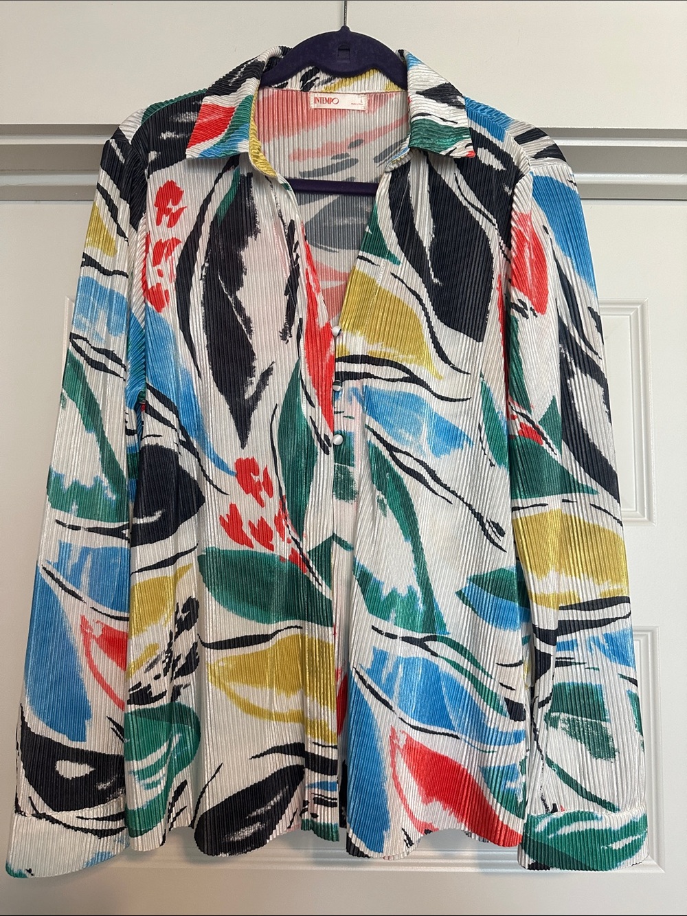 Kohl's Multicolor Abstract Pleated Button-Down Shirt